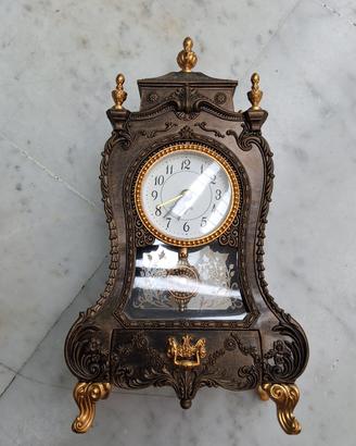 Orologio da tavolo con carillon