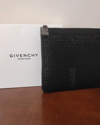 Pochette flat black pouch Givenchy 
