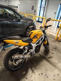 Suzuki sv650