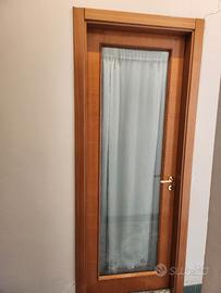 Porte in legno e vetro