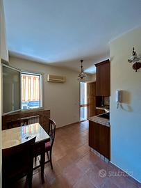 Bilocale con Balcone e Posto Auto