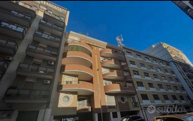 Appartamento in via Campania posto auto+cantinola