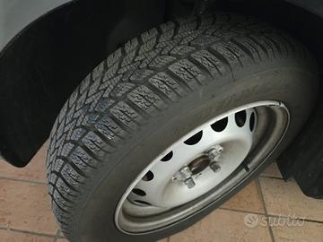 Gomme smart 453 invernali e cerchi