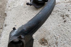 Braccio oscillante anteriore dx citroen 2cv