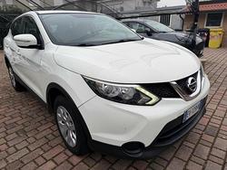 NISSAN Qashqai 1.2 DIG-T Tekna senza nessun lavo