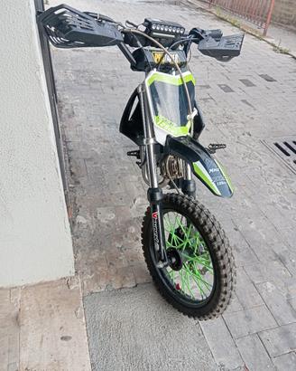 moto cross 125 MMX roochi 