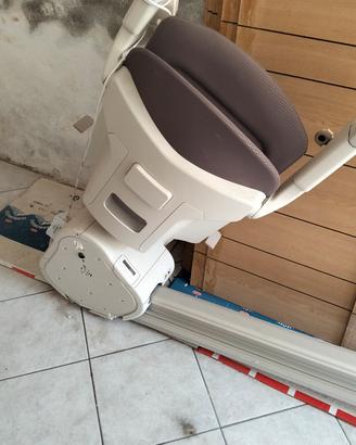 montacarichi sedia porta persone disabili 