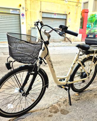 BICI ELETTRICA DONNA SIMPLY!!