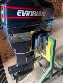 Motore fuoribordo 40hp Evinrude con trim elettrico