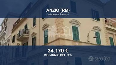 Immobile in asta di 209 m² a Anzio