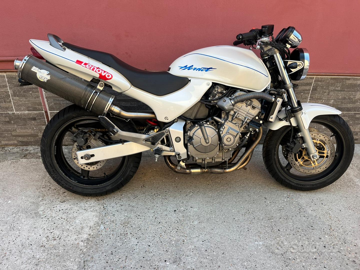 Honda Hornet 600 Moto e Scooter In vendita a Pavia