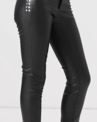 pantaloni in ecopelle 