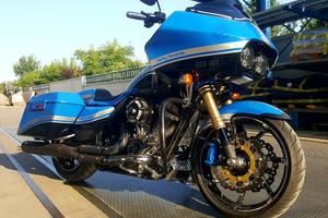 Harley-Davidson Road Glide C.V.O. - 2013