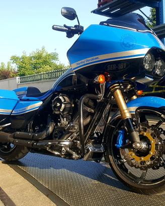 Harley-Davidson Road Glide C.V.O. - 2013