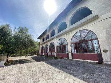 VILLA SINGOLA A CERVINARA