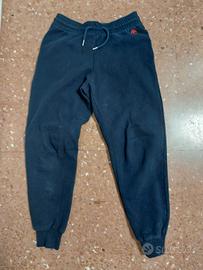 pantaloni timberland con maglione abbinato