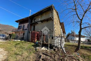 CASA SEMINDIPENDENTE A COASSOLO TORINESE