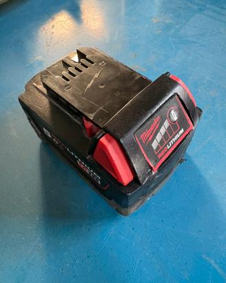 Milwaukee M18B5 - Batteria 18V 5.0Ah RedLithium 🔋