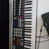 Tastiera midi Akai MPK49 