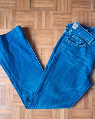 Pantaloni Jesus jeans