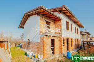 Villa a Pinarolo Po 5 locali