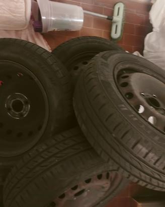 4 cerchi in ferro grande punto 