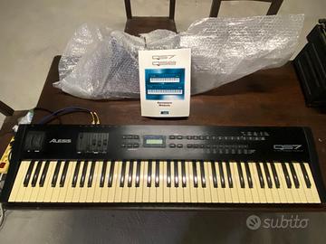 tastiera ALESIS QS7