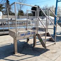 pedana inox con gradini per laboratorio usato