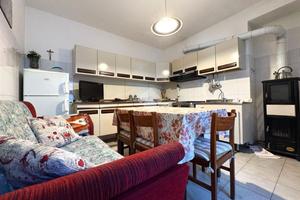 CASA SEMINDIPENDENTE A SONDRIO