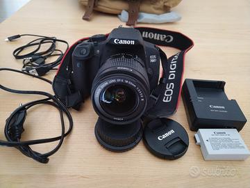 Canon eos 700d  pari al nuovo