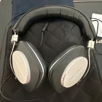 Cuffie bowers & wilkins mai usate