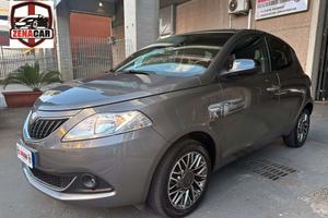 Lancia Ypsilon 1.0 FireFly 5 porte S&S Hybrid Gold
