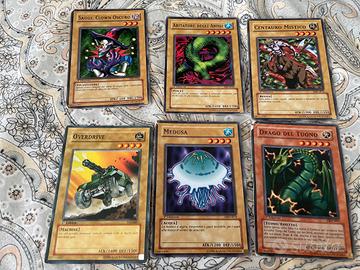 Carte gioco da collezione Yu Gi Oh