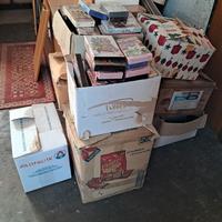 circa 300 DVD film e cd musica molti nuovi