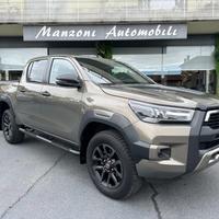 TOYOTA Hilux 2.4 D A/T 4WD Double Cab Invincible
