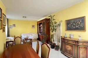 Appartamento di 130 m² con 4 locali a Sant'Anastas