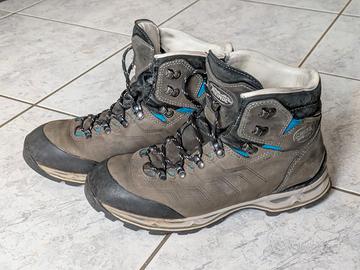 Scarponi da trekking da uomo Meindl taglia 42 1/2