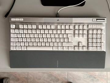 Corsair K70 PRO Tastiera