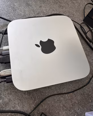 Apple Mac mini M1 8GB Ram 512 SSD