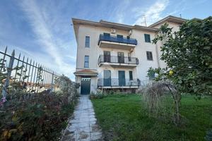 4 LOCALI A CORIGLIANO-ROSSANO