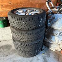 Kit 4 gomme invernali con cerchi Audi q3