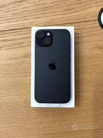 iPhone 15 128GB