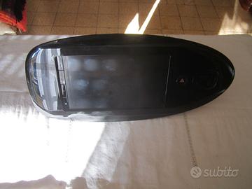 AUTORADIO NAVIGAT.-CAR PLAY DI SERIE TOYOTA AYGO X