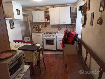 Rustico semi ammobiliato