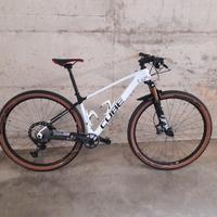 MTB Cube Elite C62 Pro