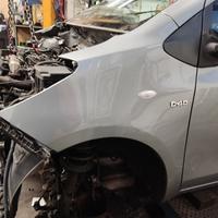 Parafango sinistro TOYOTA YARIS del 2007