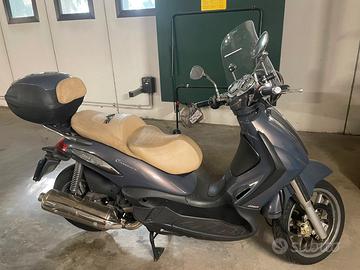 Piaggio Beverly 500 Cruiser