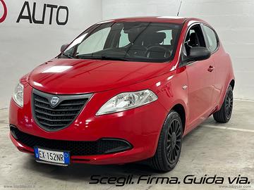 LANCIA Ypsilon 1.2 69 CV 5p. GPL Ecochic ELEFANTIN
