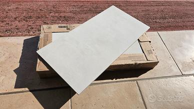Piastrelle bianche 300x600 mm