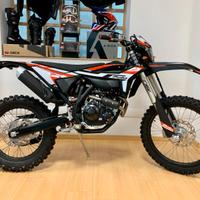 Beta RR 125 T 4T Enduro nera NUOVA